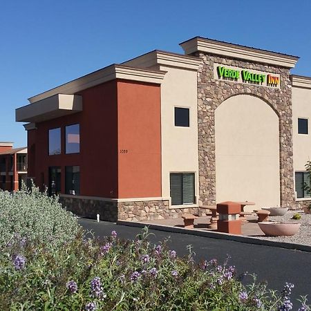 Verde Valley Inn Котънууд Екстериор снимка